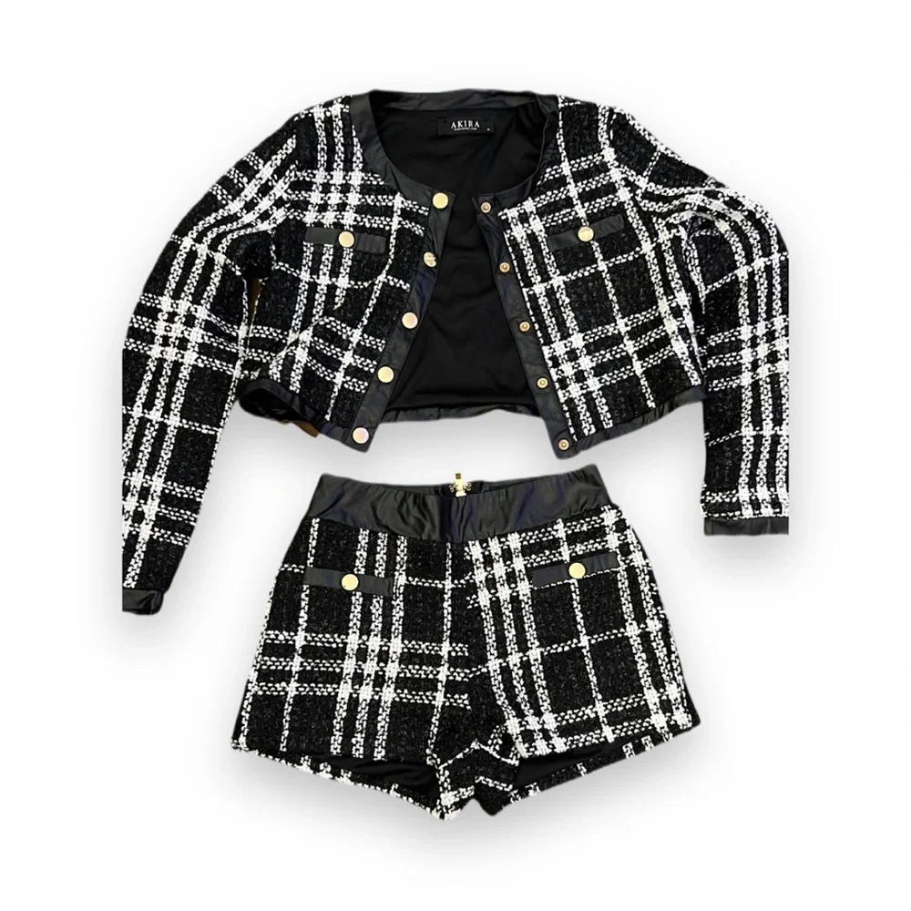AKIRA | Short set | Size:chacket medium/small short - Picture 1 of 6